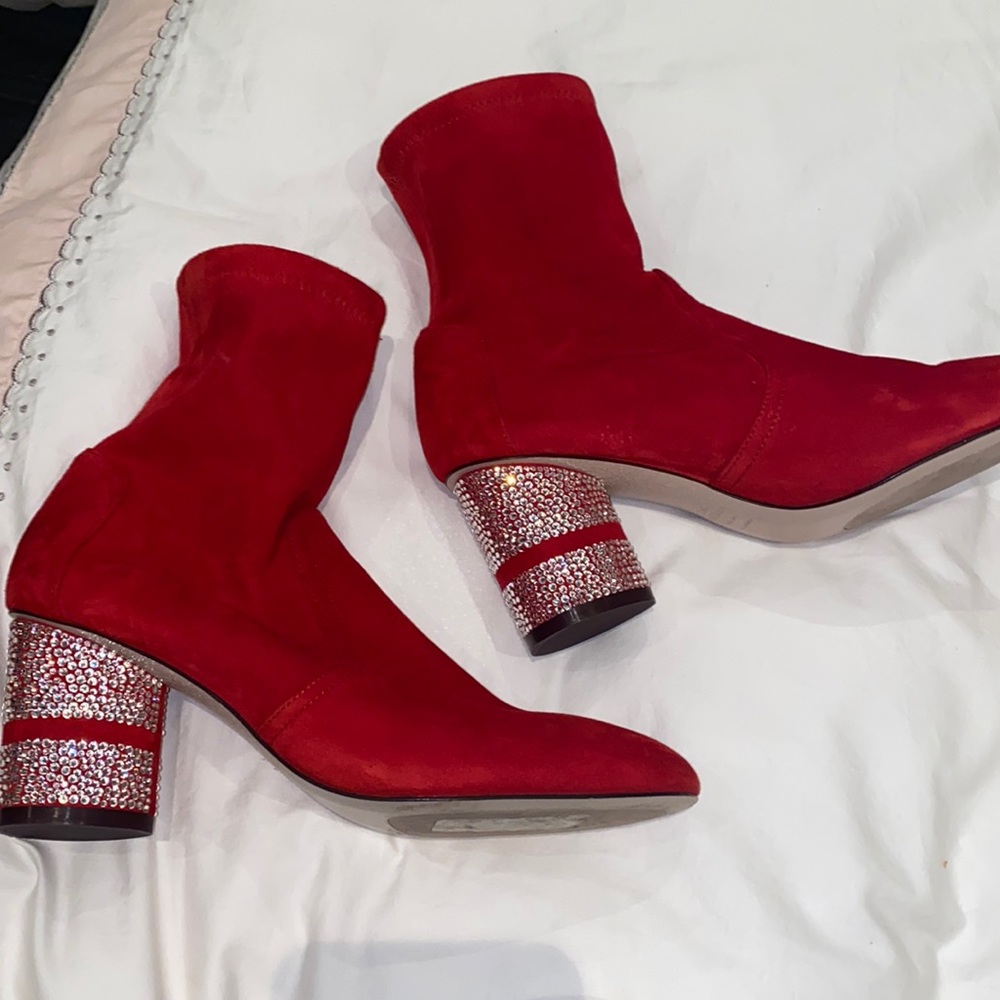 Christmas Stewart Weitzman vero cuoio red suede sock boot rhinestone heel